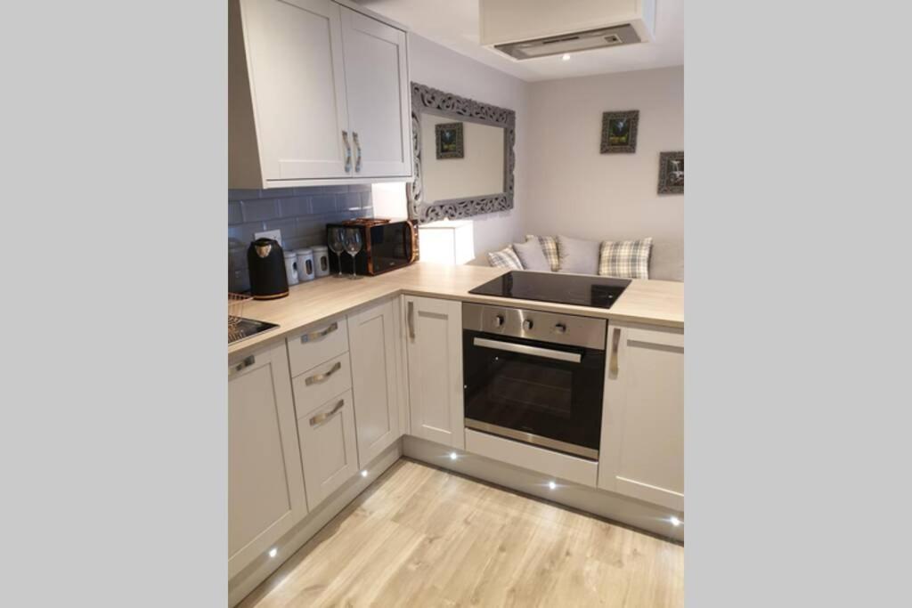 Luxury Five Star Cottage One Tantobie 외부 사진